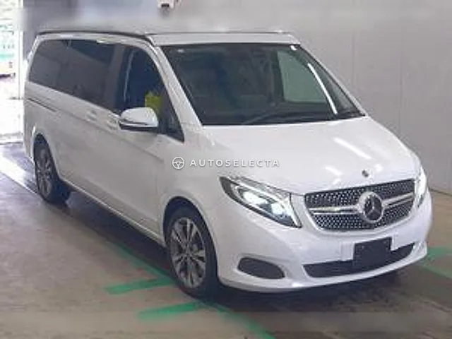 Mercedes-Benz V-Class 2019, auction grade 4.5