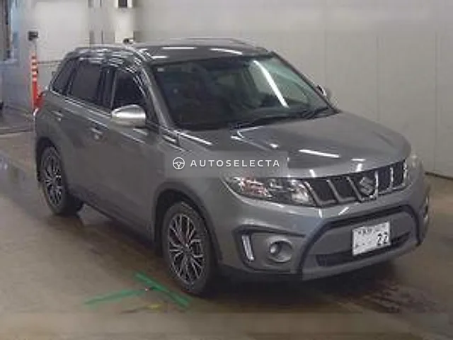 Suzuki Escudo 2018, auction grade 3