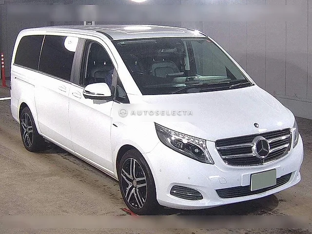 Mercedes-Benz V-Class 2016, auction grade 4.5