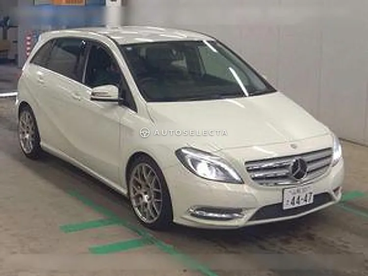 Mercedes-Benz B-Class 2012, photo 1 of 1