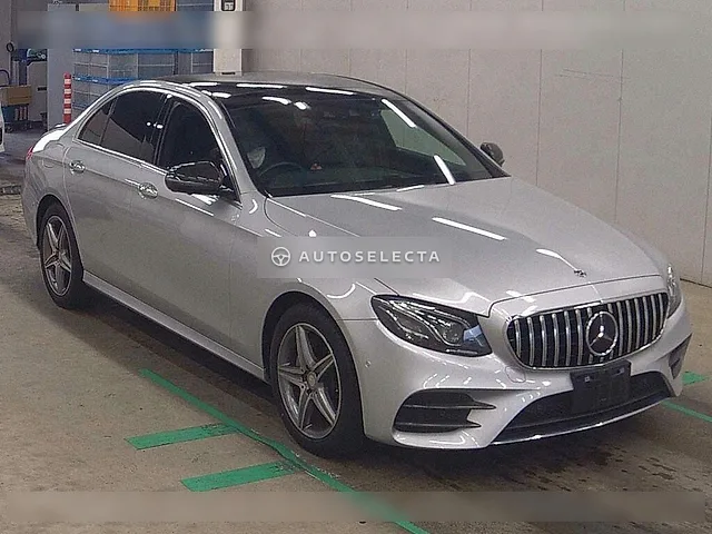 Mercedes-Benz E-Class 2019, auction grade 4.5