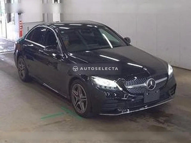 Mercedes-Benz C-Class 2019, auction grade 4