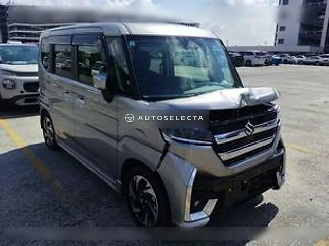 Suzuki Spacia Custom 2025