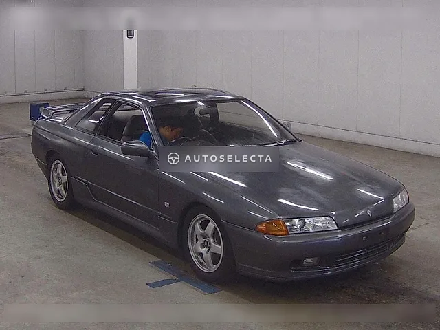 Nissan Skyline 1993, auction grade R