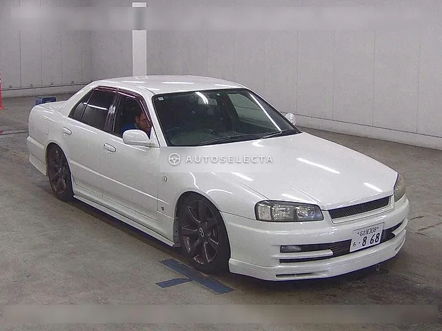 Nissan Skyline 1998, auction grade 3.5