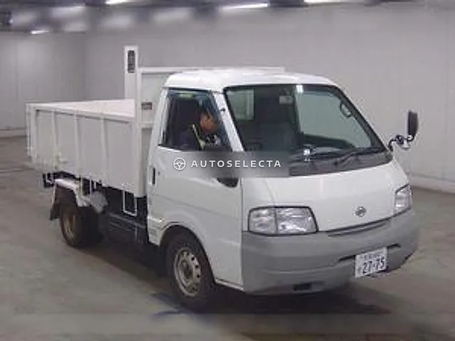 Nissan Vanette Truck 2001, auction grade 3.5