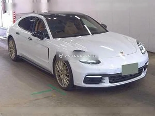 Porsche Panamera 2020, auction grade 4.5