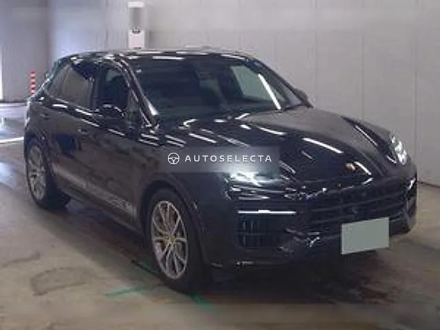Porsche Cayenne 2024, auction grade 4.5