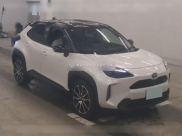 Toyota Yaris Cross GR Sport 2025, auction grade 4.5