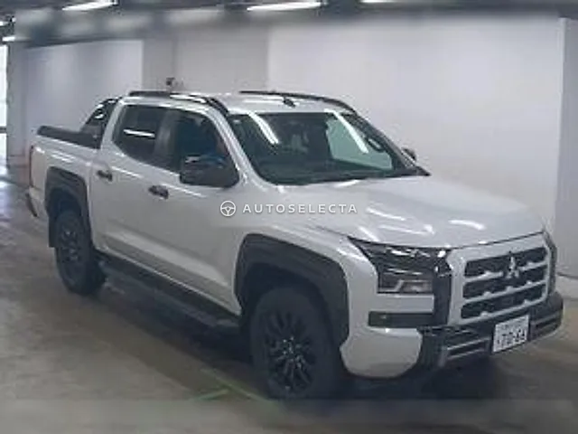 Mitsubishi Triton 2024, auction grade 5
