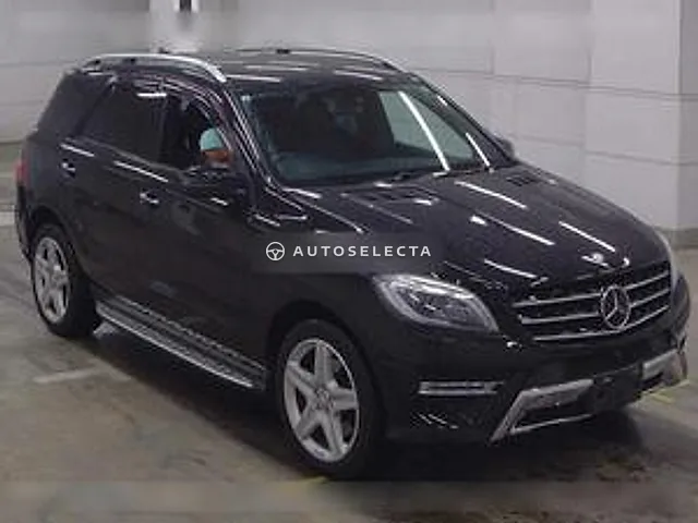 Mercedes-Benz M-Class 2015, auction grade 4
