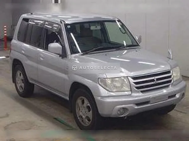 Mitsubishi Pajero iO 2002, auction grade 4