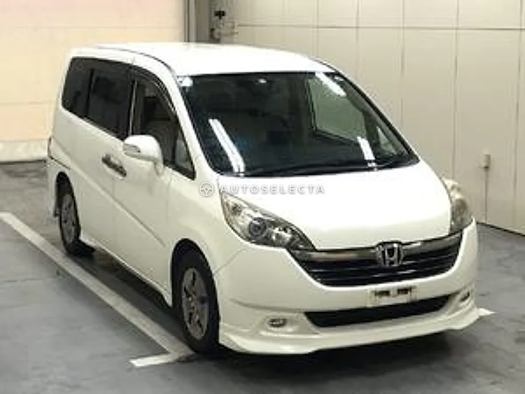 Honda Stepwgn 2005, photo 1 of 1