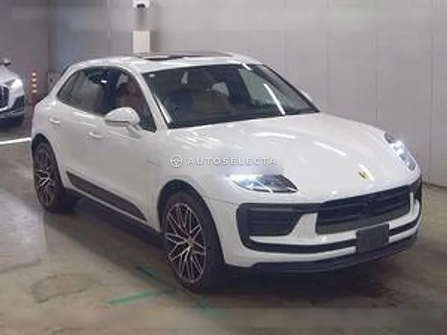 Porsche Macan 2023, auction grade 4.5