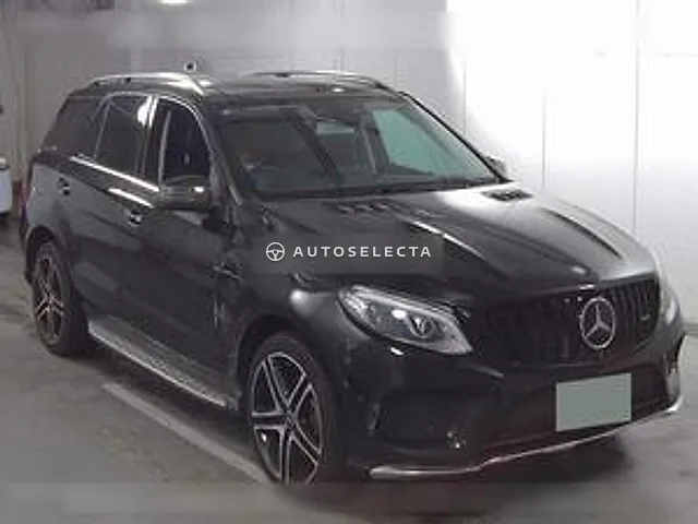 Mercedes-Benz GLE 2015, auction grade 3.5