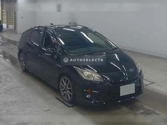 Toyota Prius 2012, auction grade 3.5