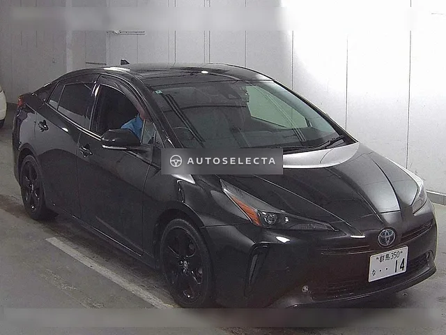 Toyota Prius 2022, auction grade 3.5