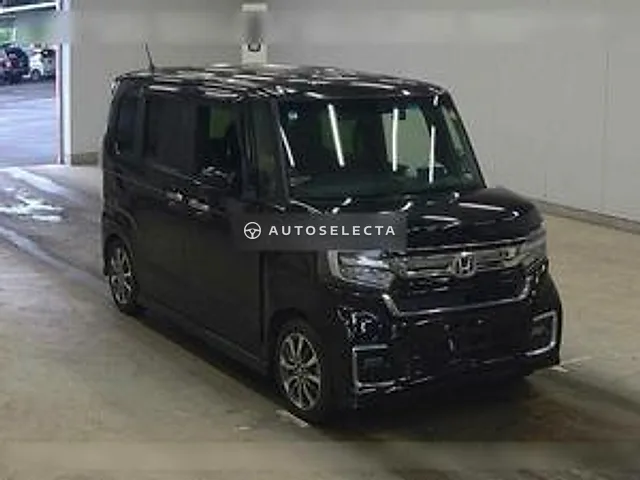 Honda N-BOX Custom 2022