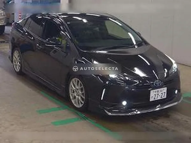 Toyota Prius 2021, auction grade 4