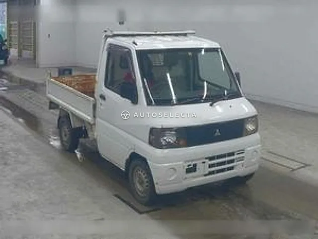Mitsubishi Minicab Truck 2007, auction grade 3.5