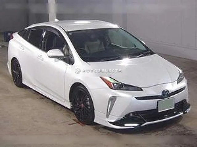 Toyota Prius 2022, auction grade 4.5