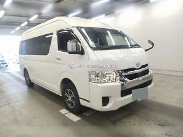 Toyota Hiace Wagon 2025, auction grade 3.5
