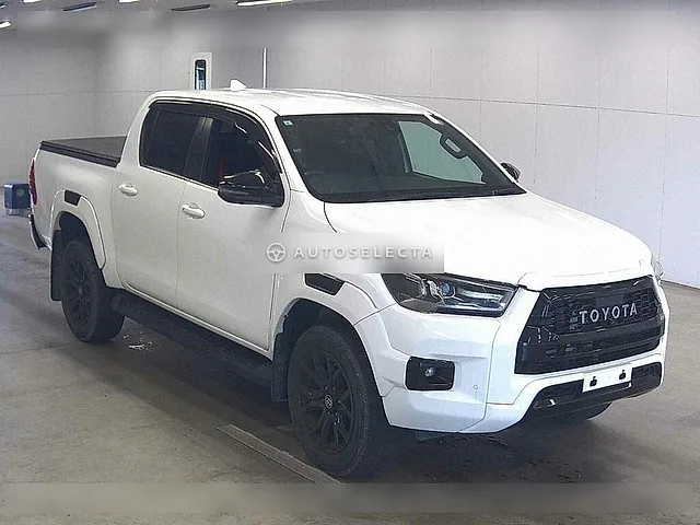 Toyota Hilux GR Sport 2023, auction grade 4.5
