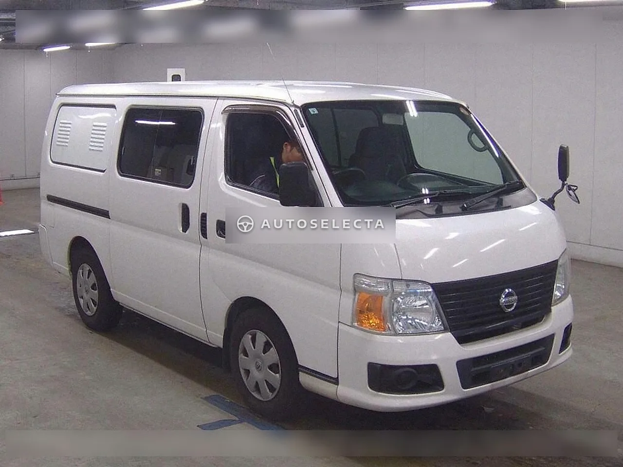 Nissan Caravan 2011, photo 1 of 1