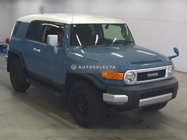 Toyota FJ Cruiser 2014, auction grade 3.5
