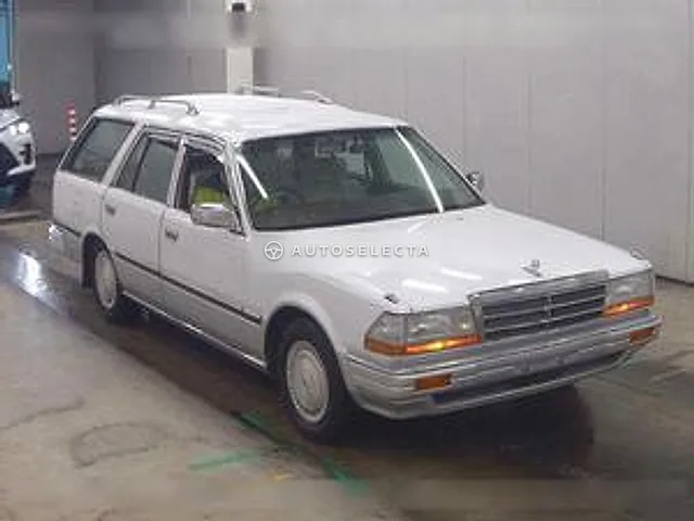 Nissan Gloria Wagon 1998, auction grade 3.5