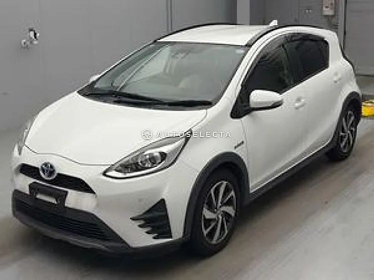 Toyota Aqua 2018, photo 1 of 1