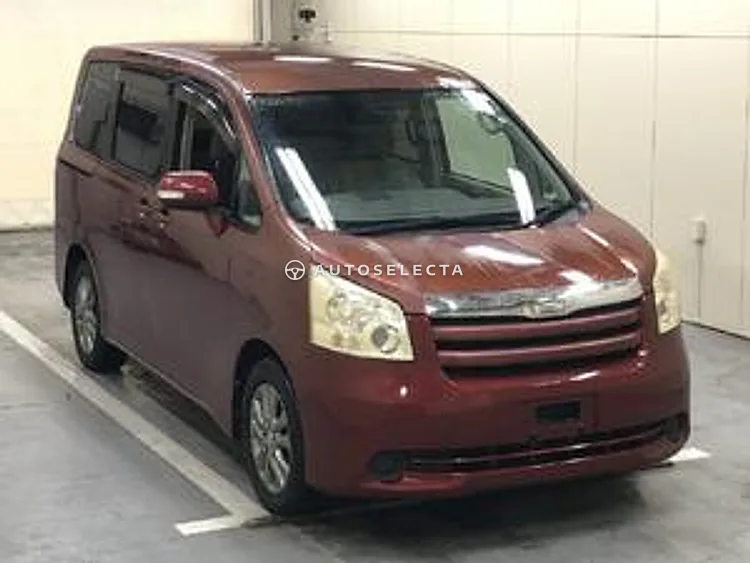 Toyota Noah 2008, photo 1 of 1