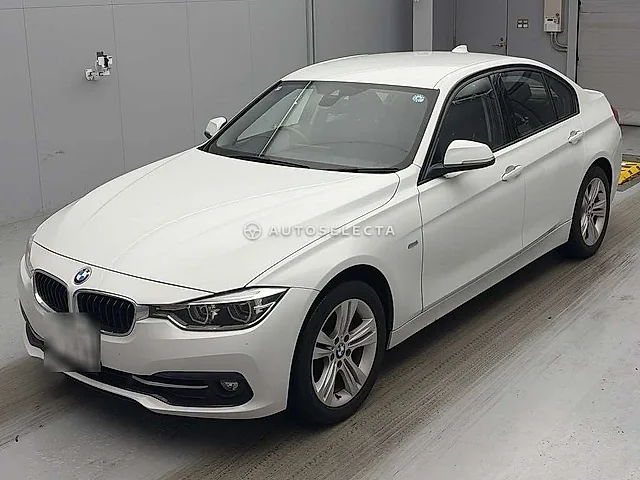 BMW 3 Series 2017, auction grade 4.5