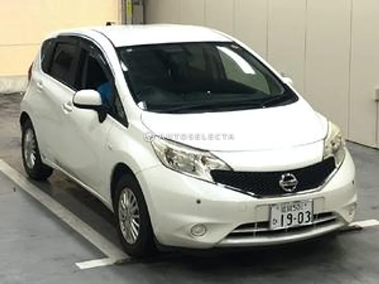 Nissan Note 2014, photo 1 of 1