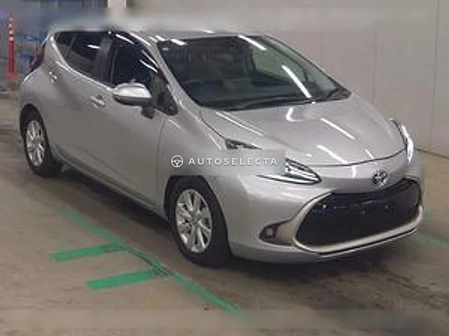 Toyota Aqua 2025, auction grade R