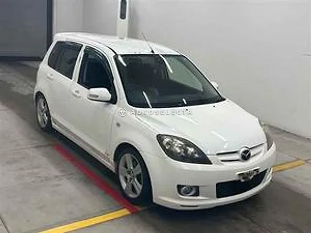 Mazda Demio 2005, auction grade 3.5