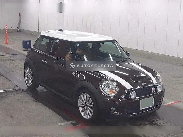 MINI 2010, auction grade 4