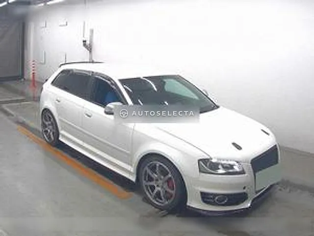 Audi S3 2010, auction grade 3.5