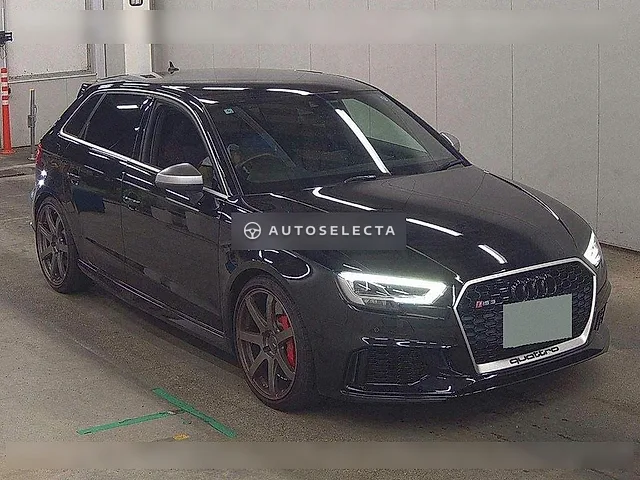 Audi RS3 Sportback 2018, auction grade 4.5
