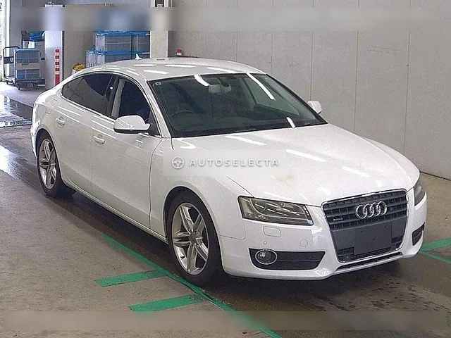 Audi A5 Sportback 2011, auction grade R