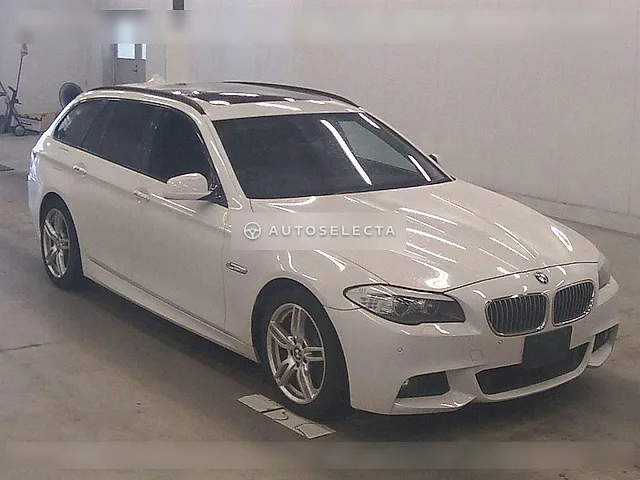 BMW 5 Series 2011, auction grade 3.5