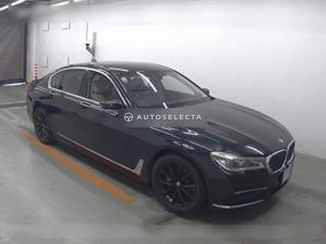 BMW 7 Series 2016, auction grade 3.5