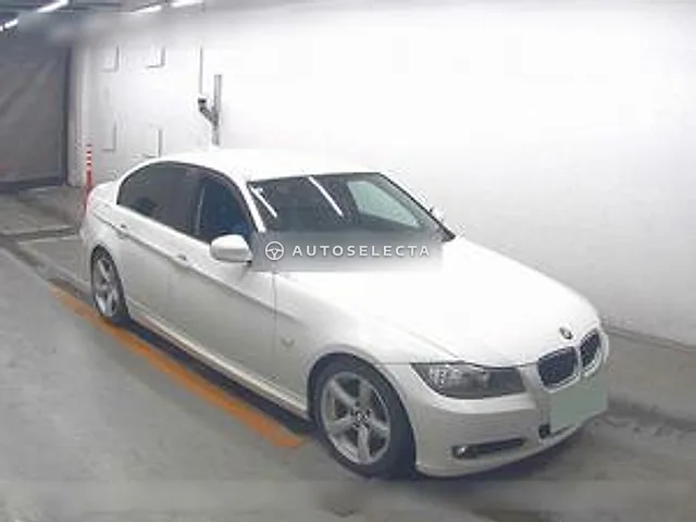 BMW 3 Series 2010, auction grade 3.5