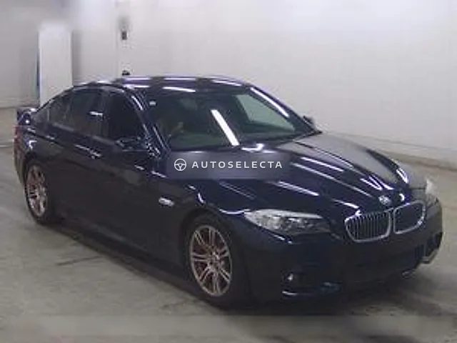 BMW 5 Series 2011, auction grade 4