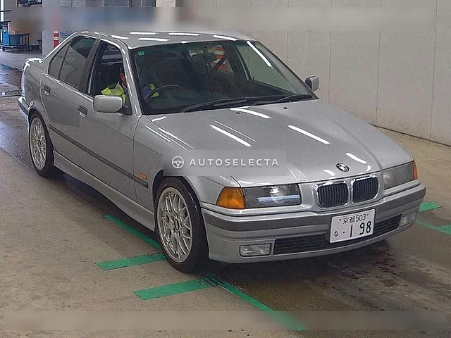 BMW 3 Series 1997, auction grade 3.5