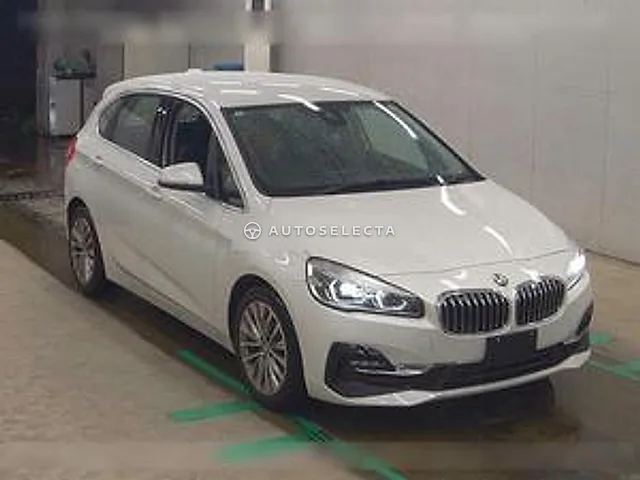 BMW 2 Series 2018, auction grade 5