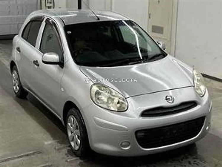 Nissan March 2011, photo 1 of 1