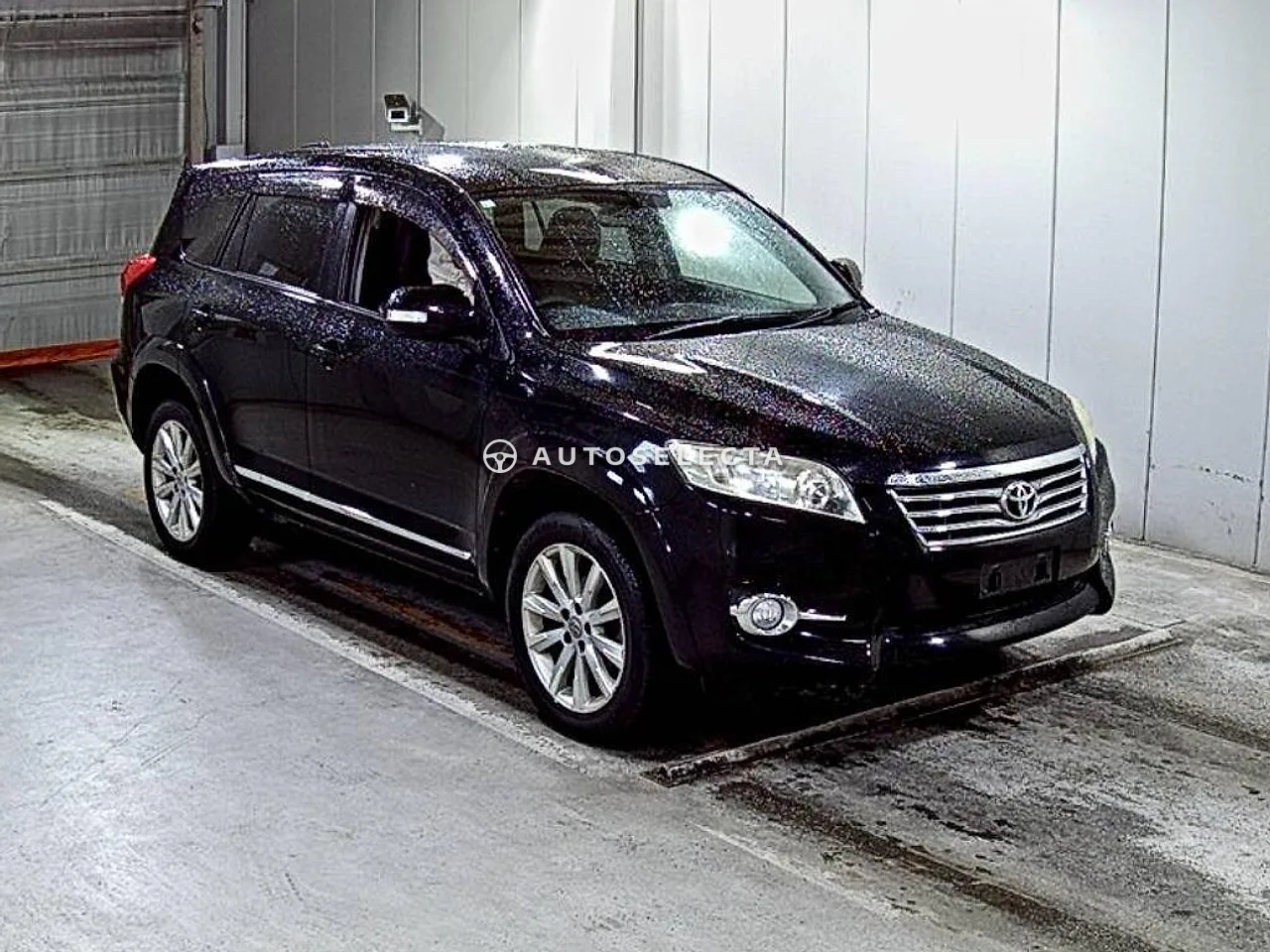 Toyota Vanguard 2011, photo 1 of 1
