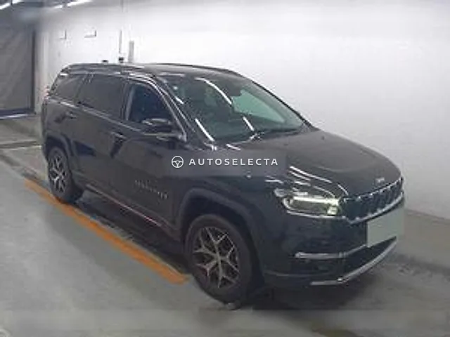 Jeep Commander 2023, auction grade 4.5