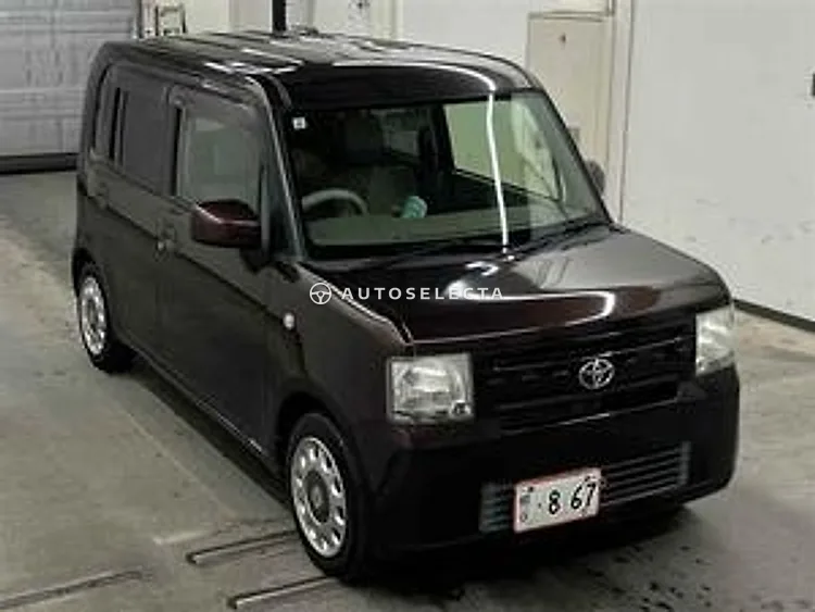 Toyota Pixis Space 2015, photo 1 of 1
